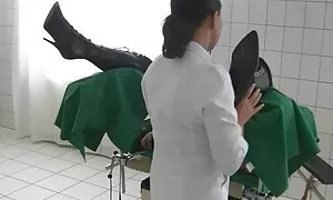 किन्नर अऊर डाक्टर गु ...