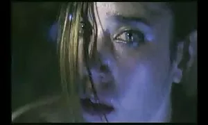 जेनिफर कॉनेली सेलिब् ...